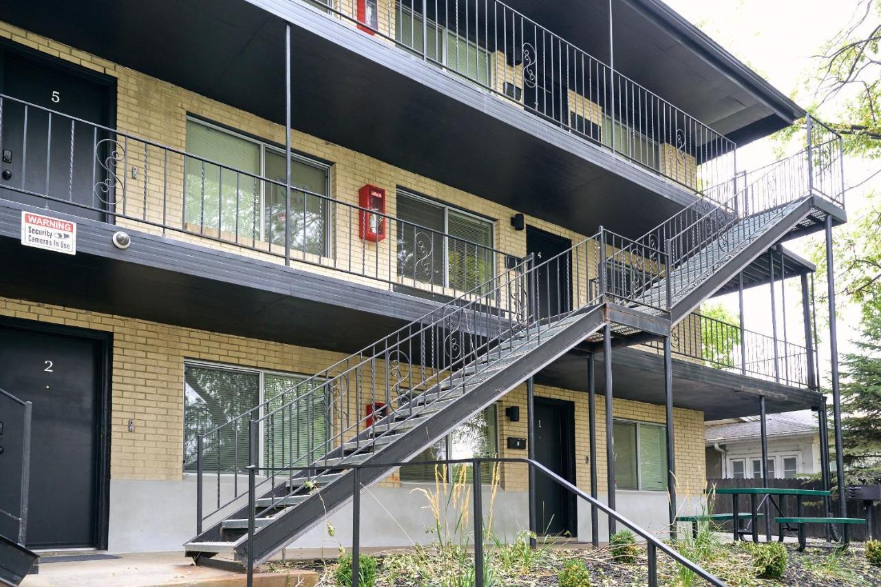 Cozy For Bookworms - Laundry - King Bed - Parking Apartment Salt Lake City Exterior photo